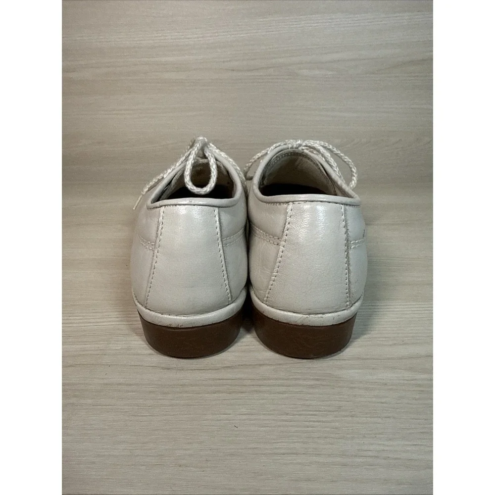 Vintage Florsheim Bone Leather Classic Oxford Shoes‎ Crepe Sole 40617 Size 6.5M
